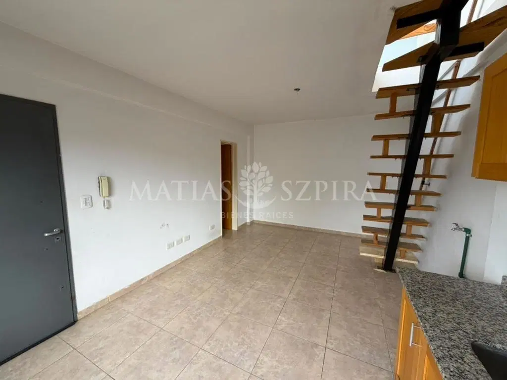 Departamento en Castelar 1