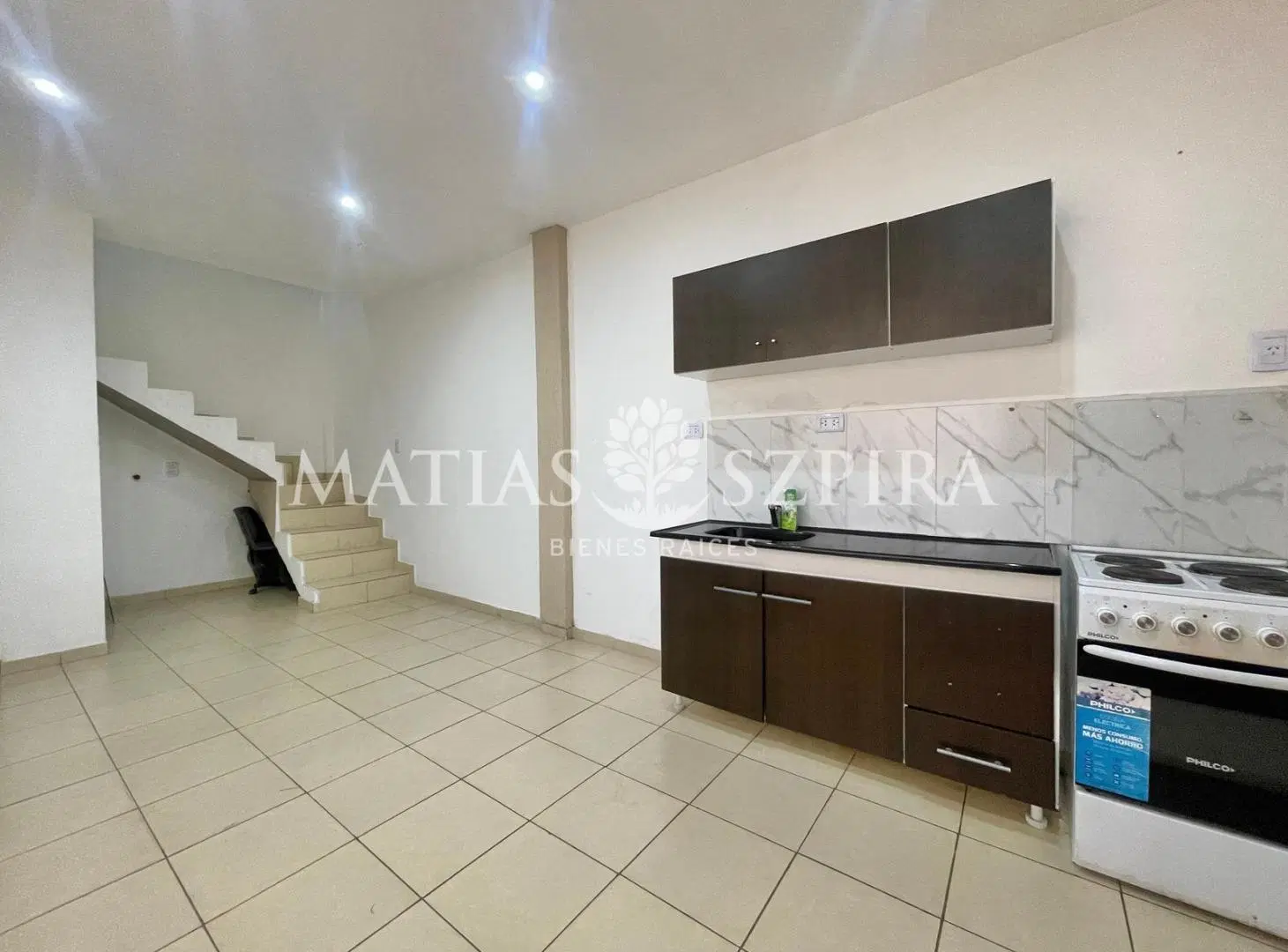 Casa 3 ambientes. | Tucuman 2800 4