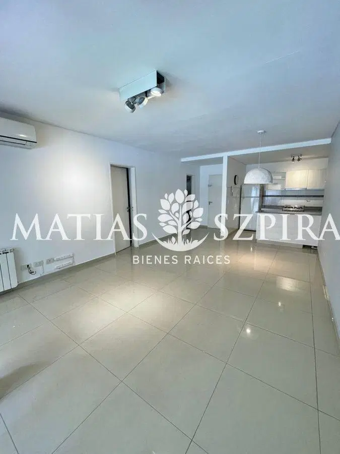 Departamento en venta, 3 ambientes PB con cochera en complejo Bruselas Ituzaingo Norte 2
