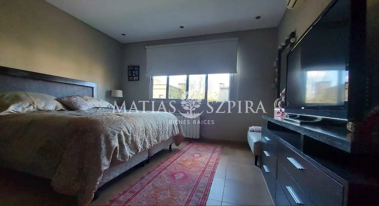 Casa en Villa Gobernador Udaondo 8