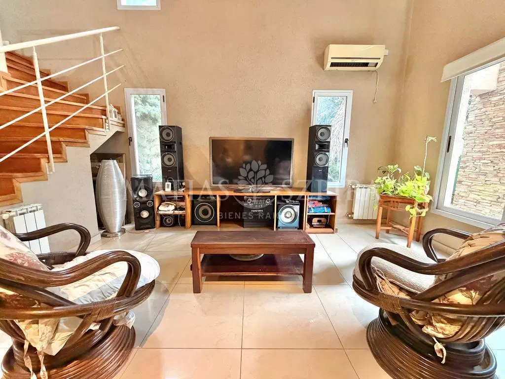 Venta de casa 4 ambientes en Haras Maria Victoria 8