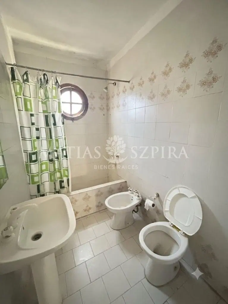 Venta Casa en Merlo 3 ambientes garage jardin 2