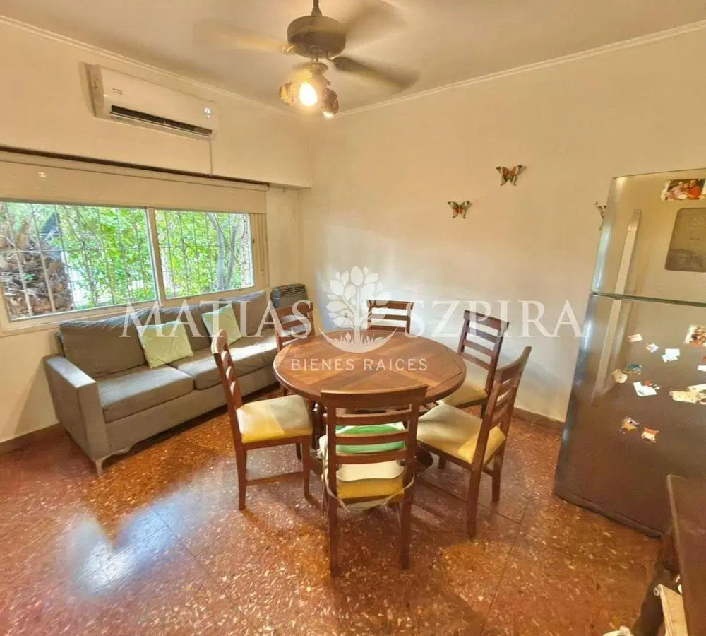 CASA EN VENTA 4 AMBIENTES CON COCHERA EN ITUZAINGO 4