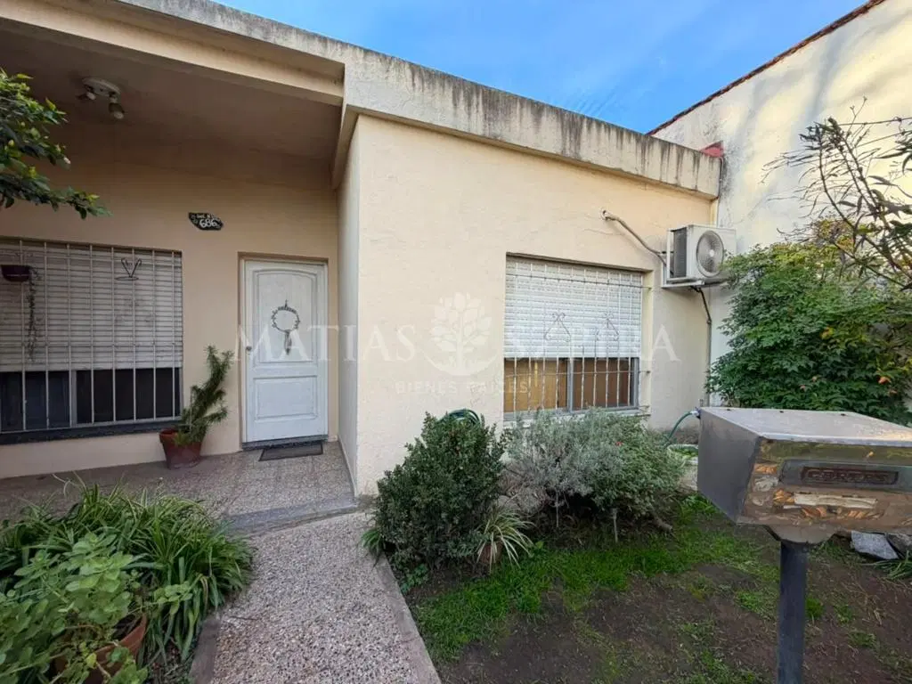 Casa a la Venta en Ituzaingó Sur 2