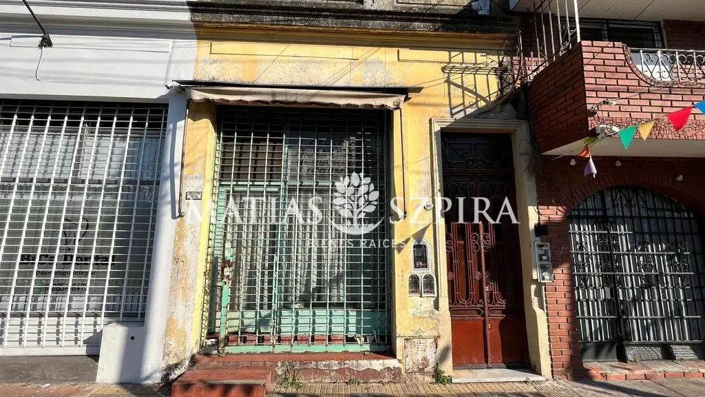 Local a la Venta en Morón Sur 5