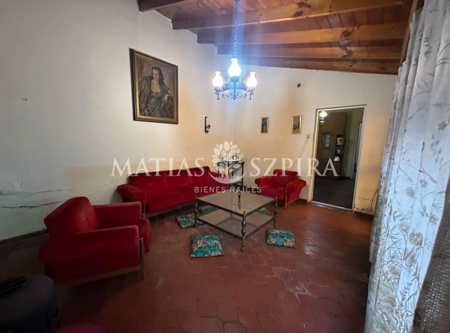 Casa venta  4 ambientes jardin 3