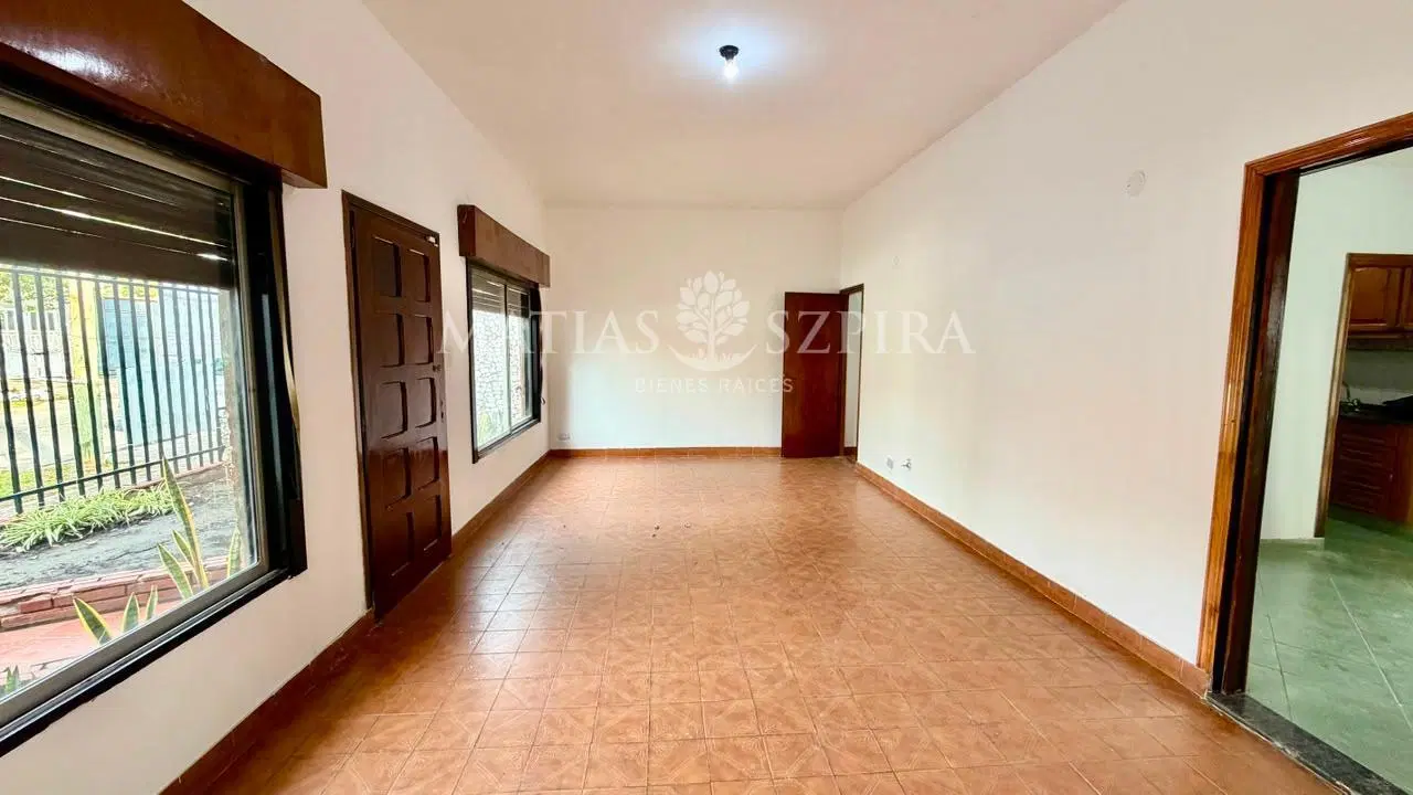 Casa 3 Ambientes Venta Castelar Norte 2