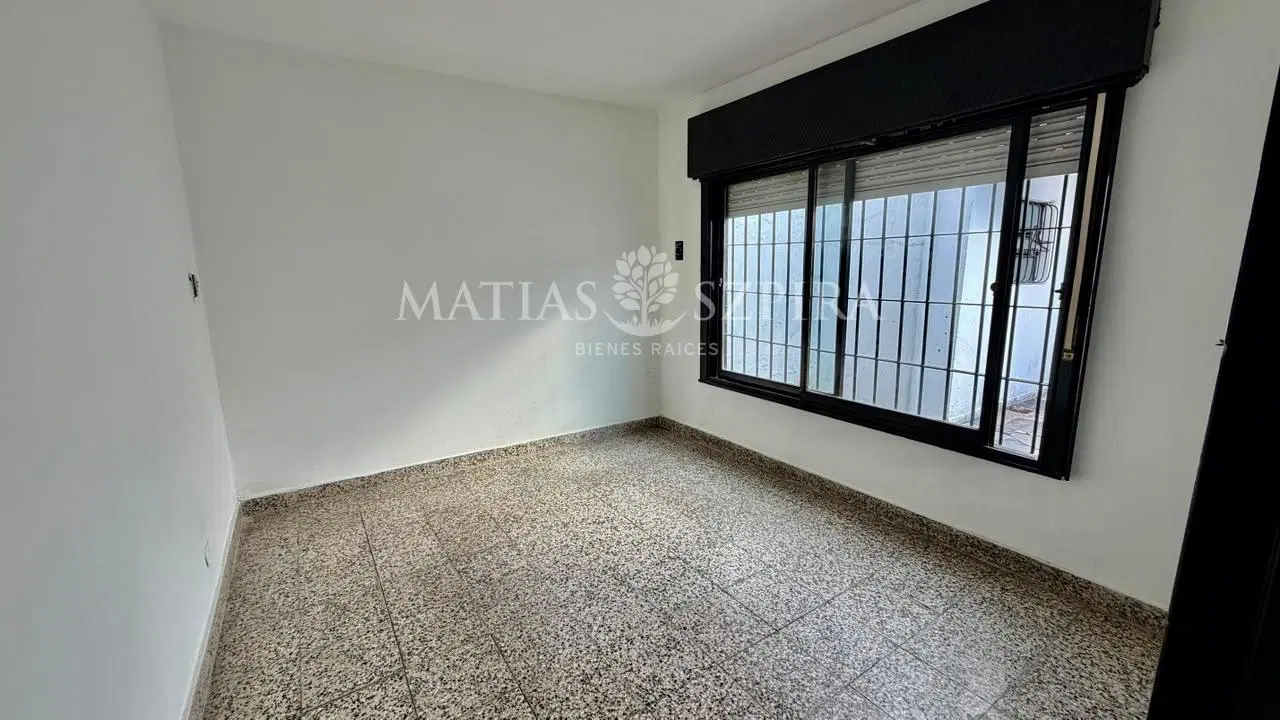 Casa 3 Ambientes Venta Castelar Norte 8