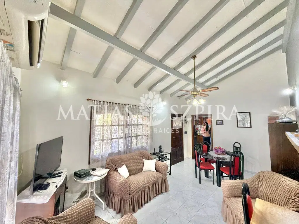 Casa 3 ambientes Ituzaingó Sur 8