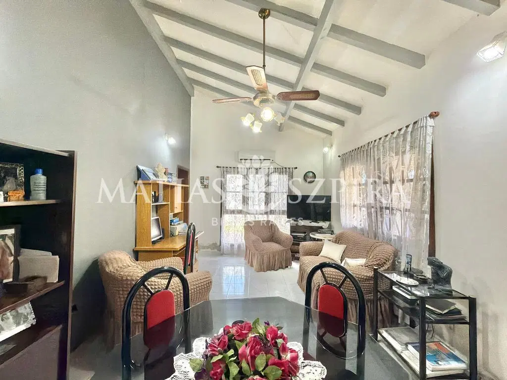 Casa 3 ambientes Ituzaingó Sur 3