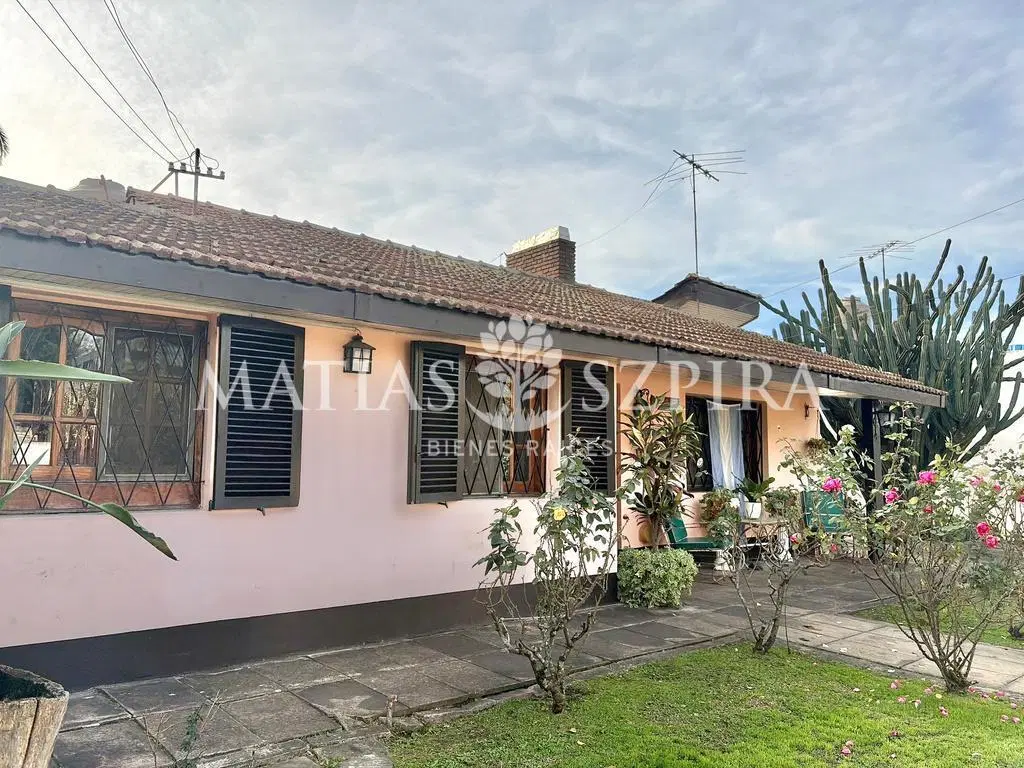 Casa 3 ambientes Ituzaingó Sur 4