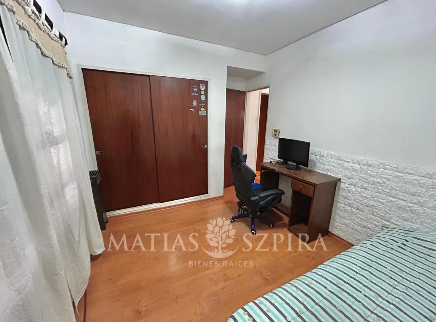 Casa Venta Castelar 5 ambientes 8