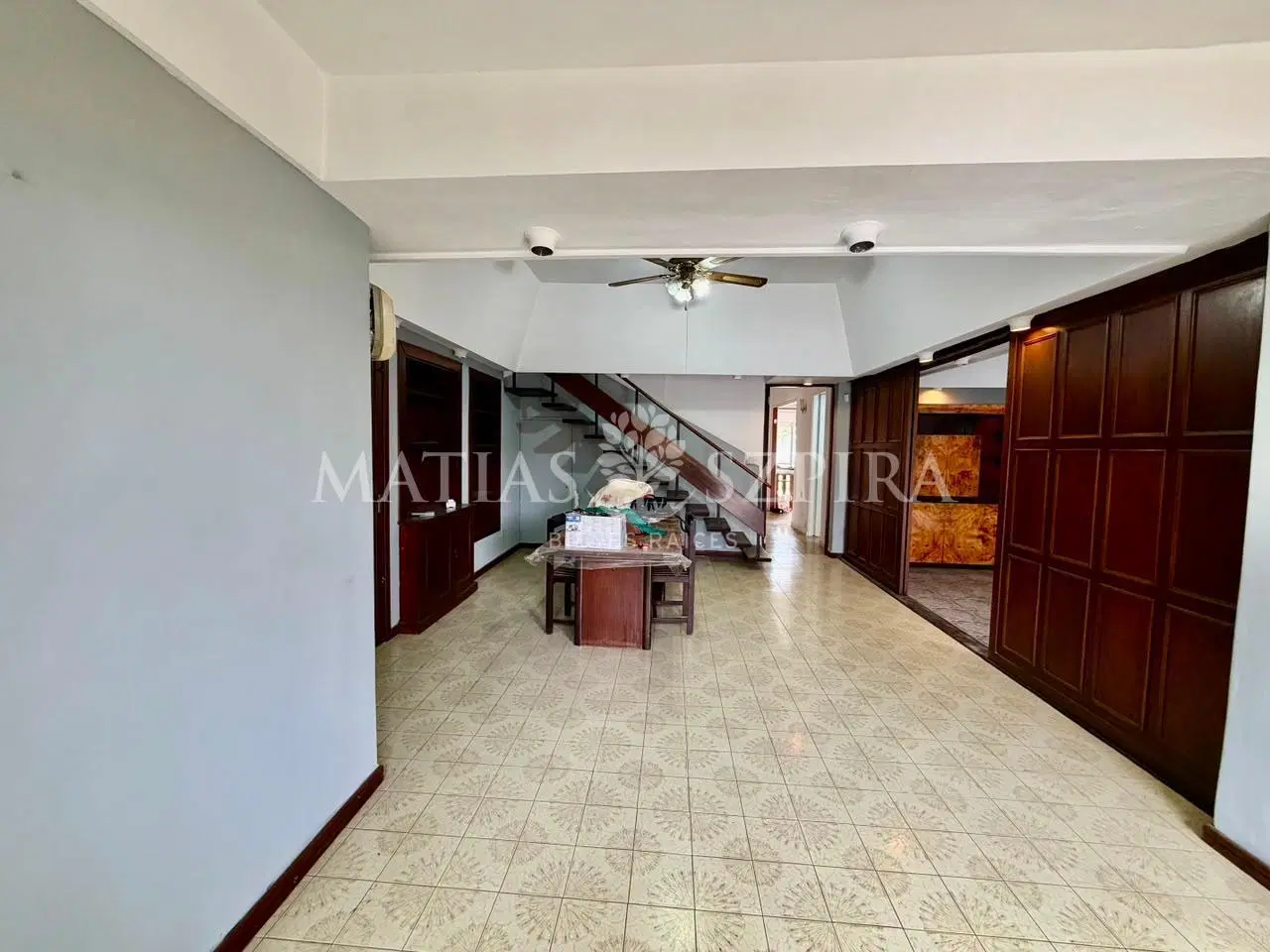 Venta, Casa 4 Ambientes Castelar 5 cuadras Estación 1