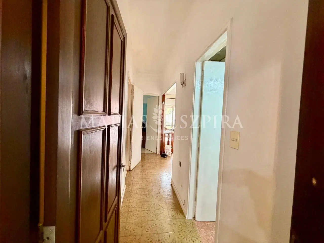 Venta, Casa 4 Ambientes Castelar 5 cuadras Estación 4
