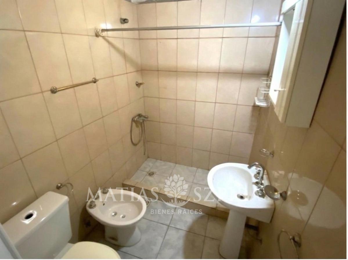 Foto de Chalet a Refaccionar en 460 m2 muy linda ubicación zona residencial San Antonio de Padua, imagen 3
