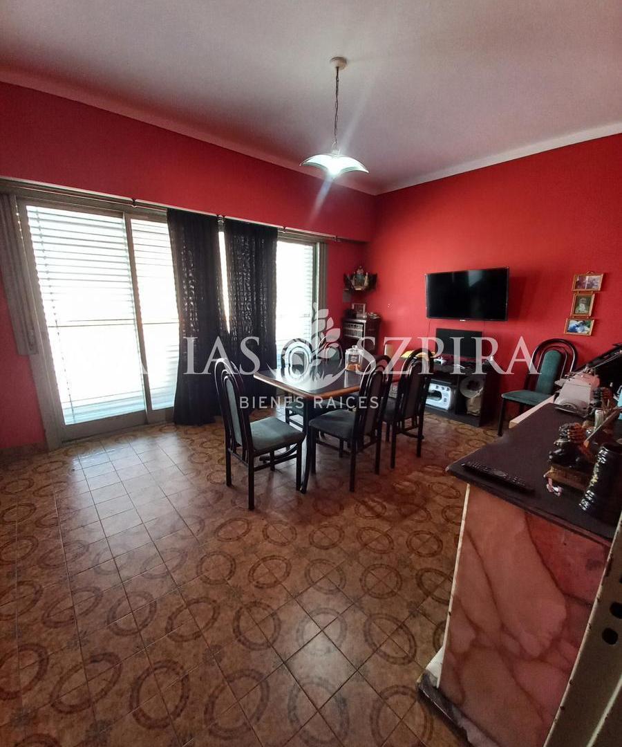 Foto de Venta Casa y local en Tapiales, imagen 3