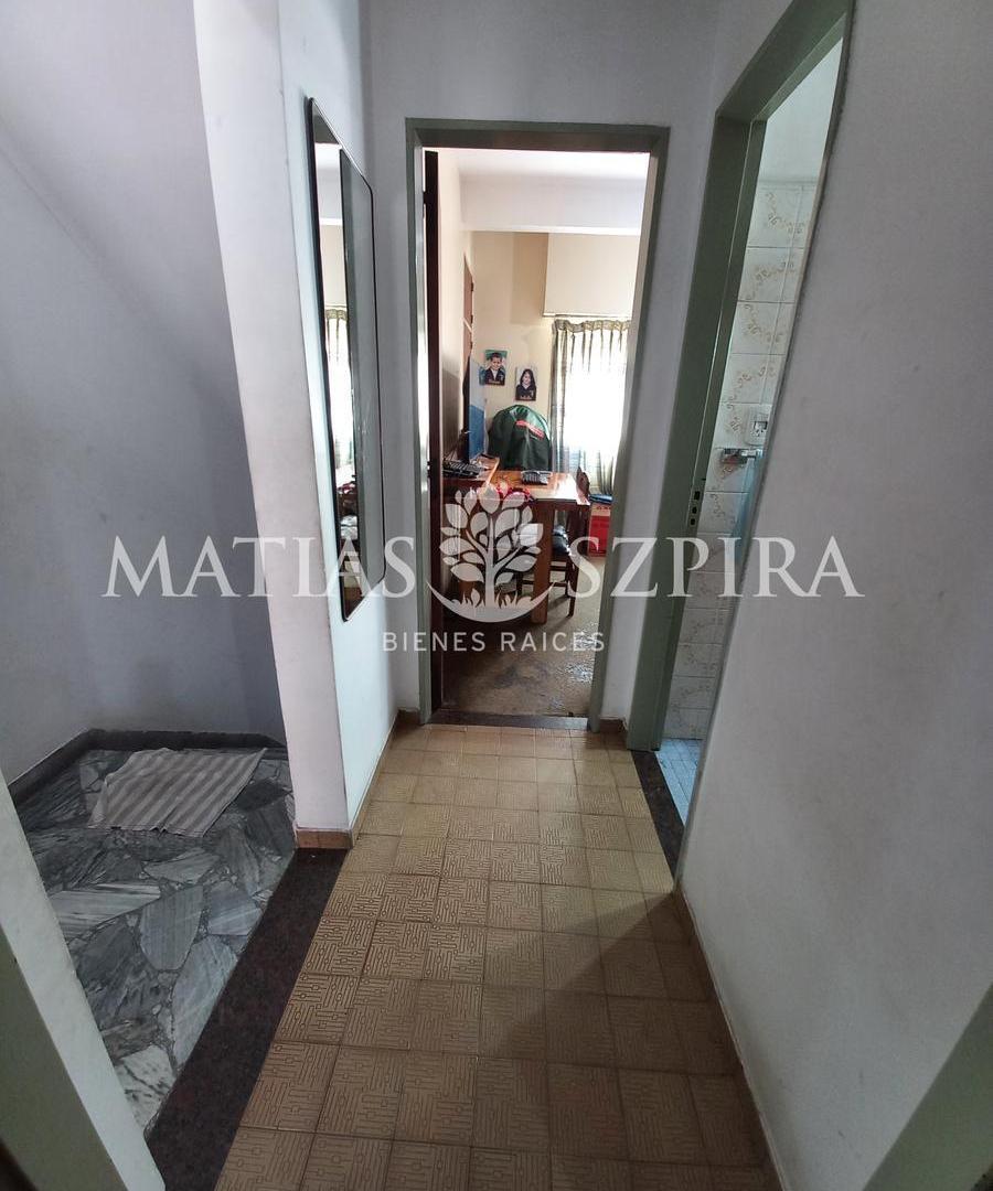 Foto de Venta Casa y local en Tapiales, imagen 2
