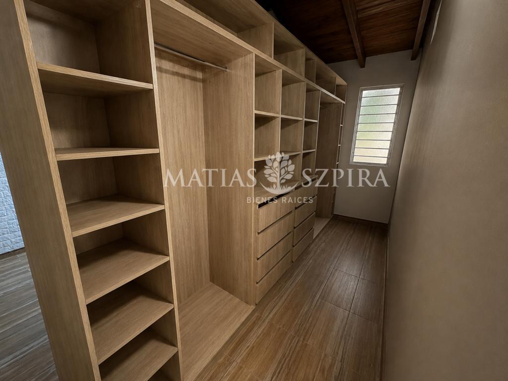 Foto de Casa en venta 3 ambientes Villa Luzuriaga, imagen 4