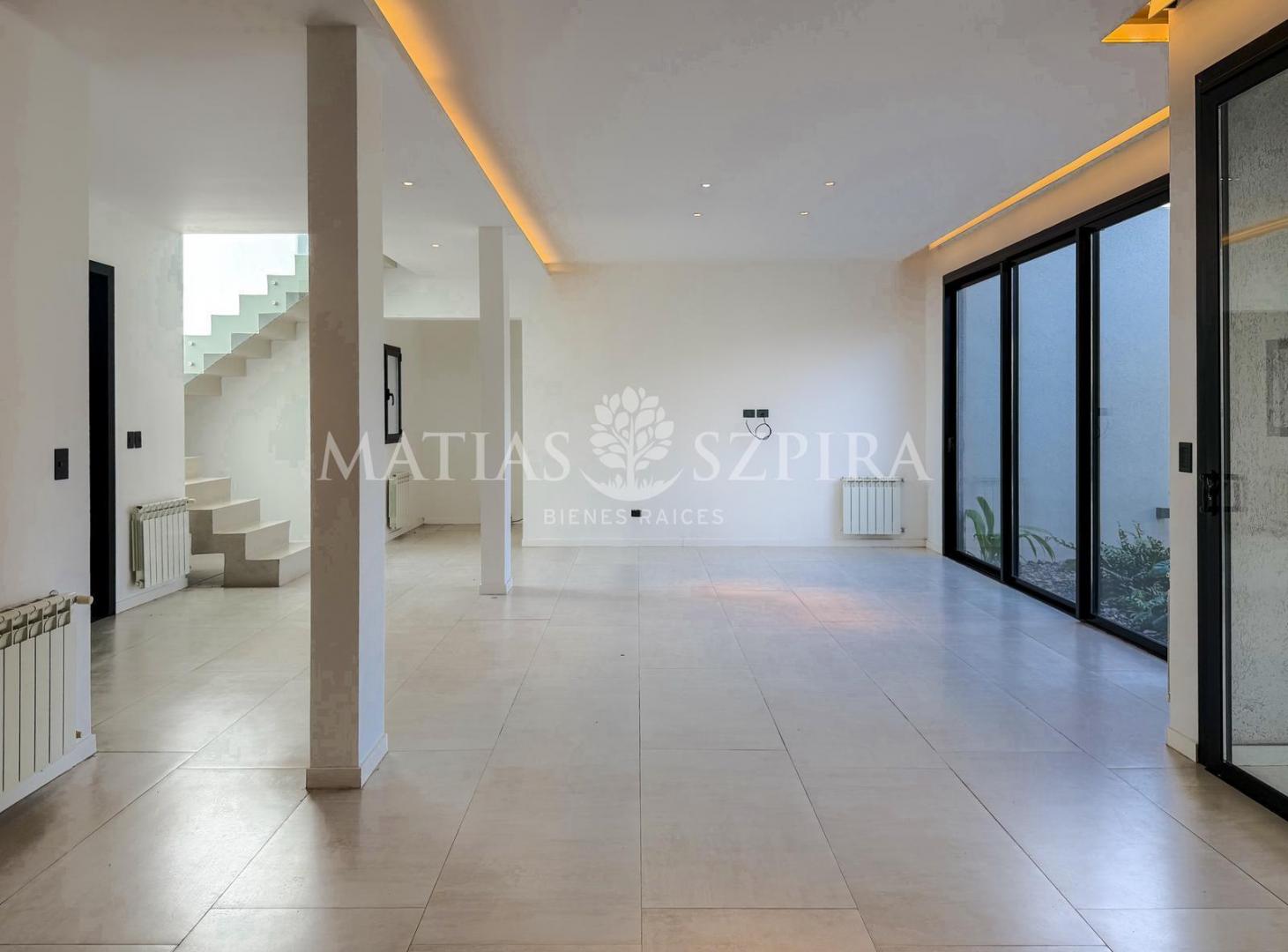 Foto de Nueva Casa increible diseño en Weston, imagen 4