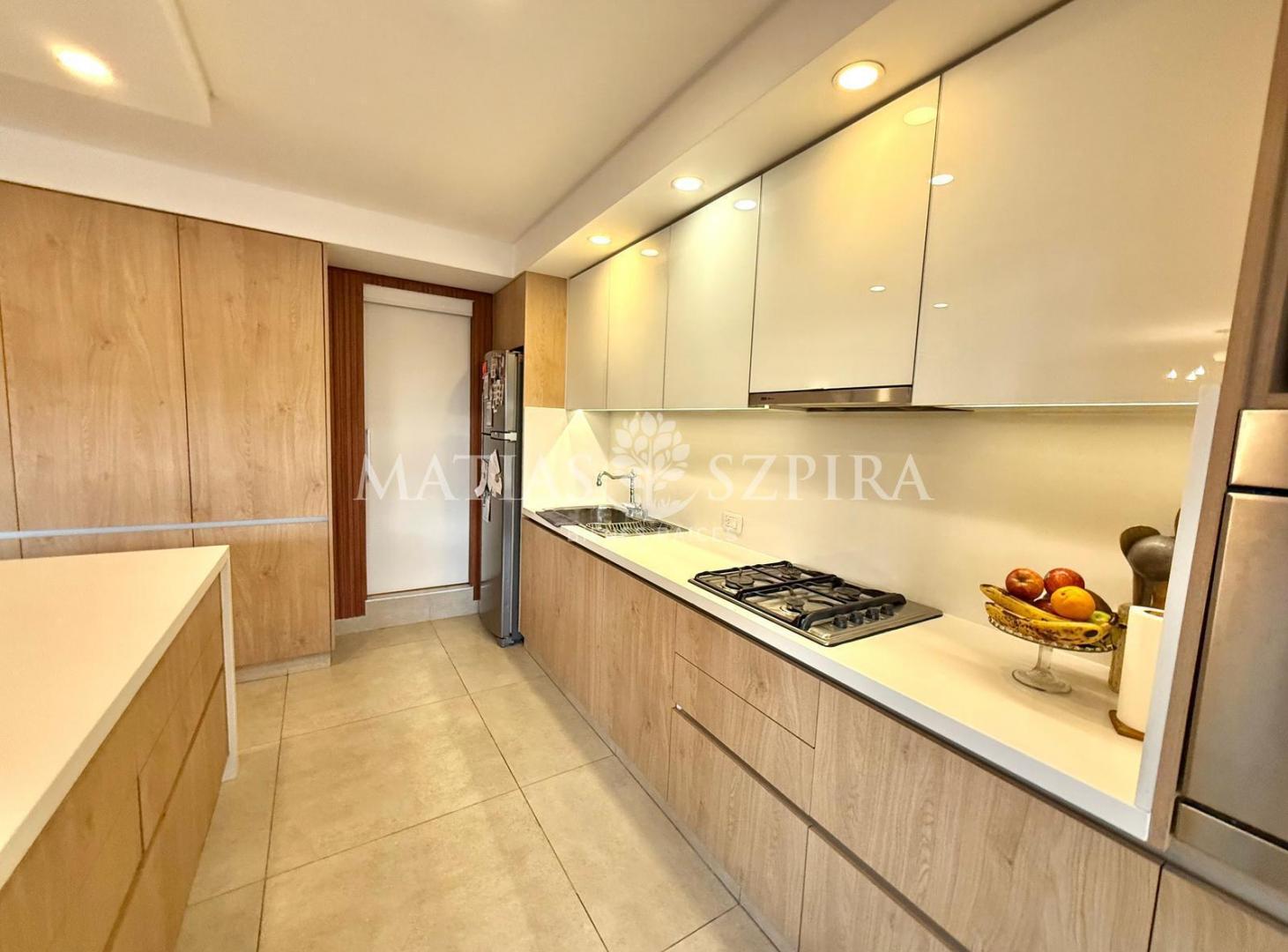 Foto de Casa de 4 ambientes en venta en Merlo, imagen 3