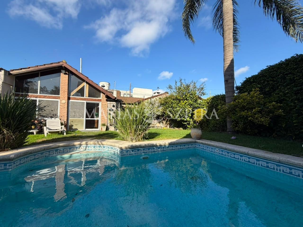 Foto de Casa a la Venta en Ituzaingó Norte, imagen 2