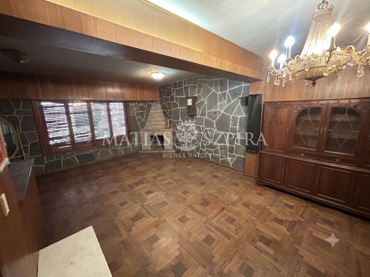 Foto de venta casa con gran Lote merlo sur, imagen 3