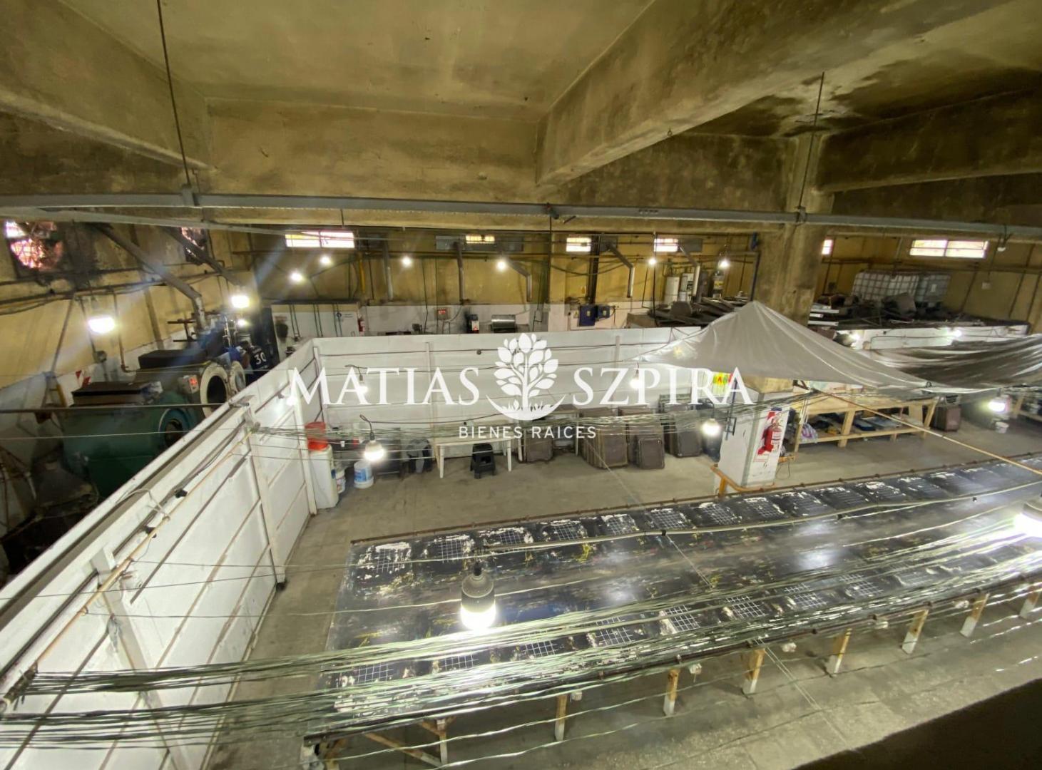 Foto de Nave Industrial en Virrey Del Pino, imagen 1