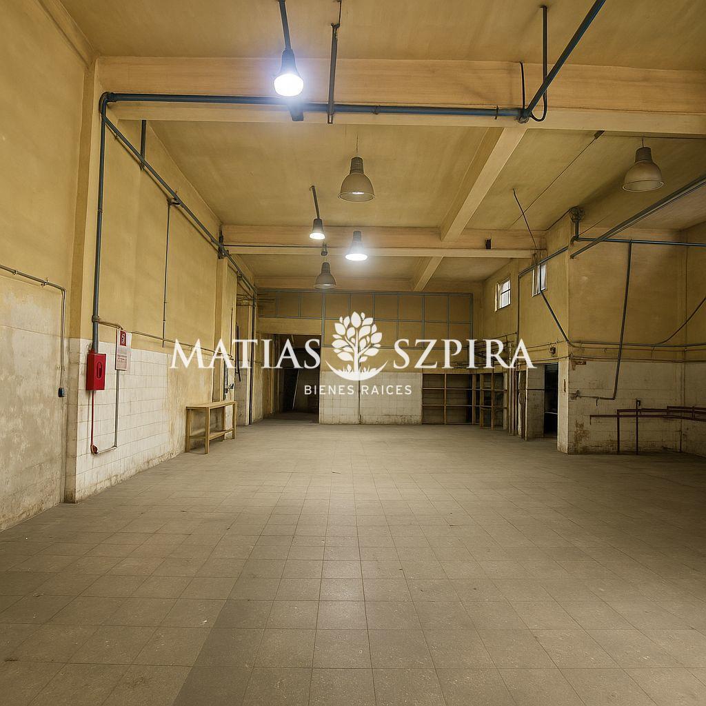 Nave Industrial en Virrey Del Pino