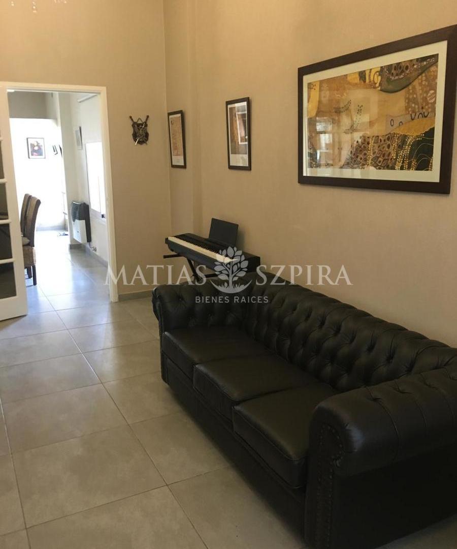 Foto de Casa 3 Ambientes en Villa Luzuriaga, imagen 1