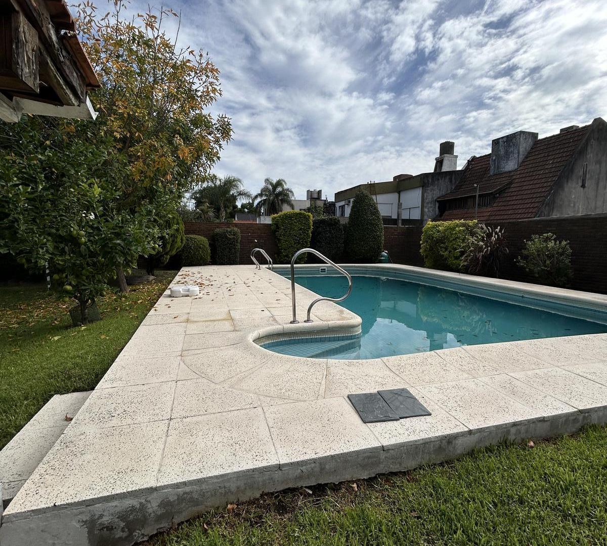 Foto de Terreno en Venta en Castelar Norte, imagen 2