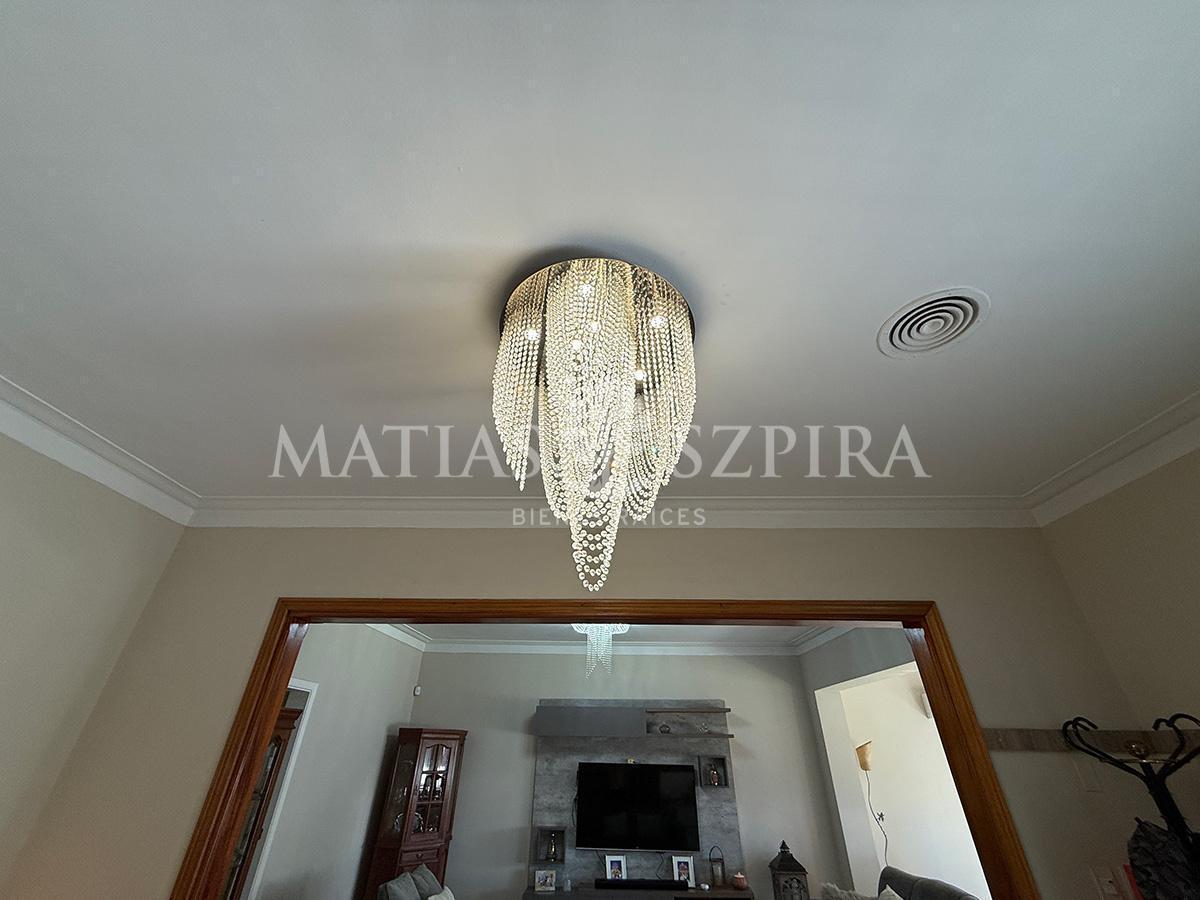 Foto de Imponente chalet 7 AMBIENTES en Castelar Sur, imagen 3