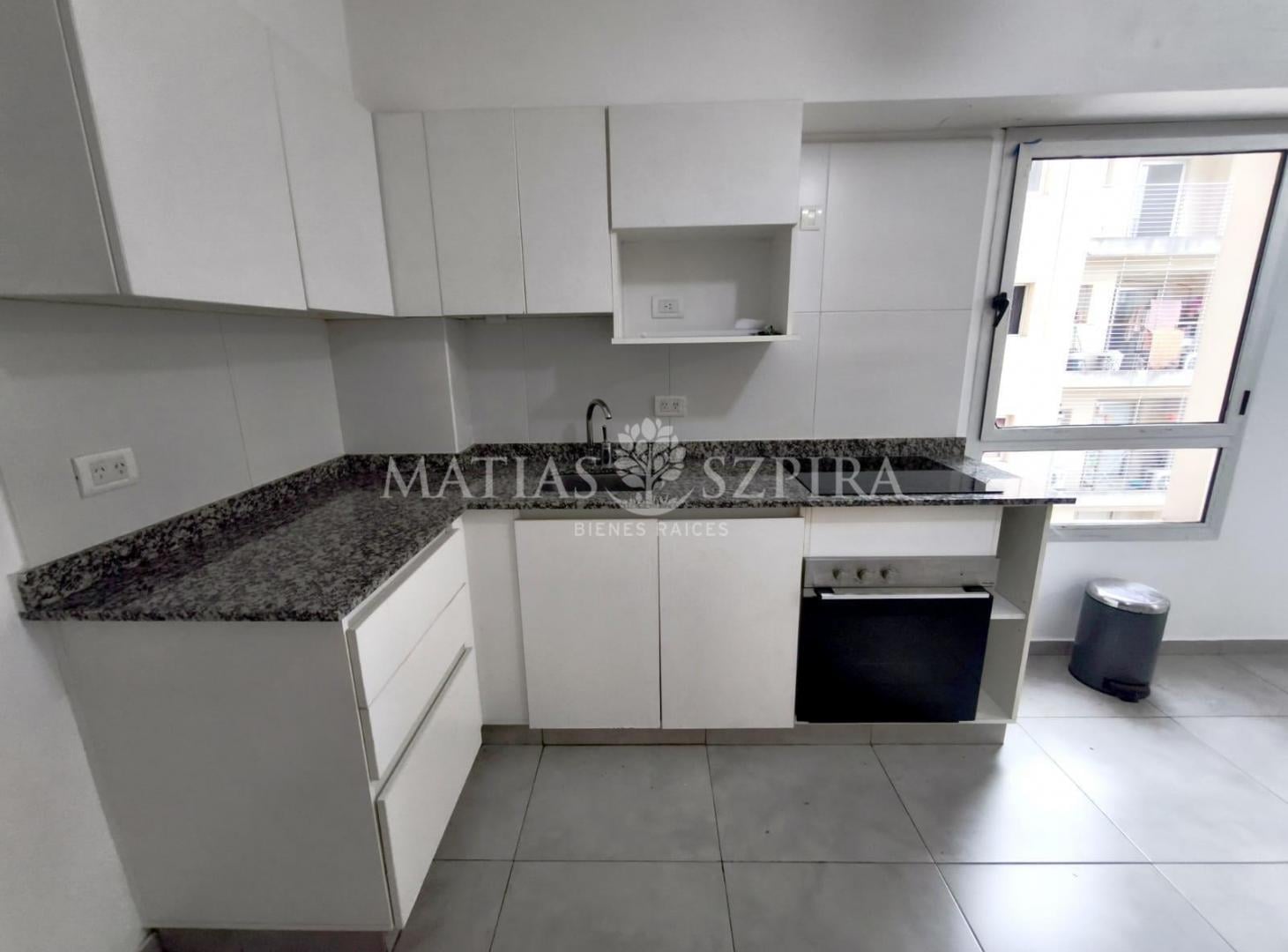 Foto de Alquiler Departamento Monoambiente en Moron Sur, imagen 4