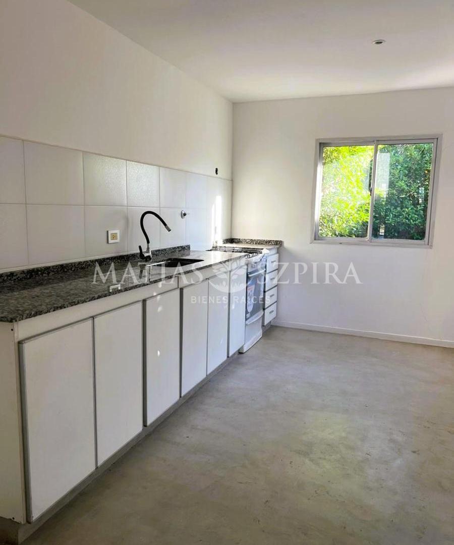 Foto de Venta, Duplex 4 amb. Castelar, imagen 1