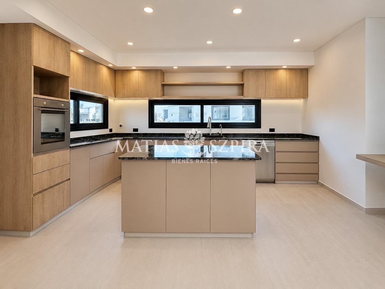 Foto de Venta de casa 5 AMBIENTES en Prados del Oeste, Moreno, imagen 1