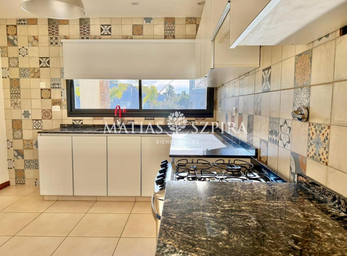 Foto de Casa en venta en La Cesarina, imagen 3