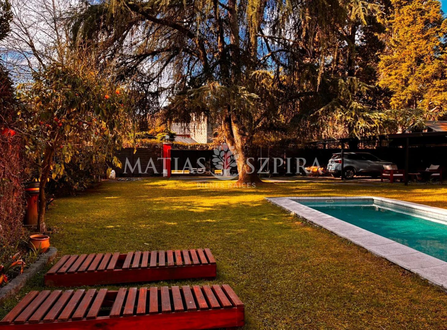Foto de VENTA DE CASA 4 AMBIENTES PARQUE LELOIR, imagen 1