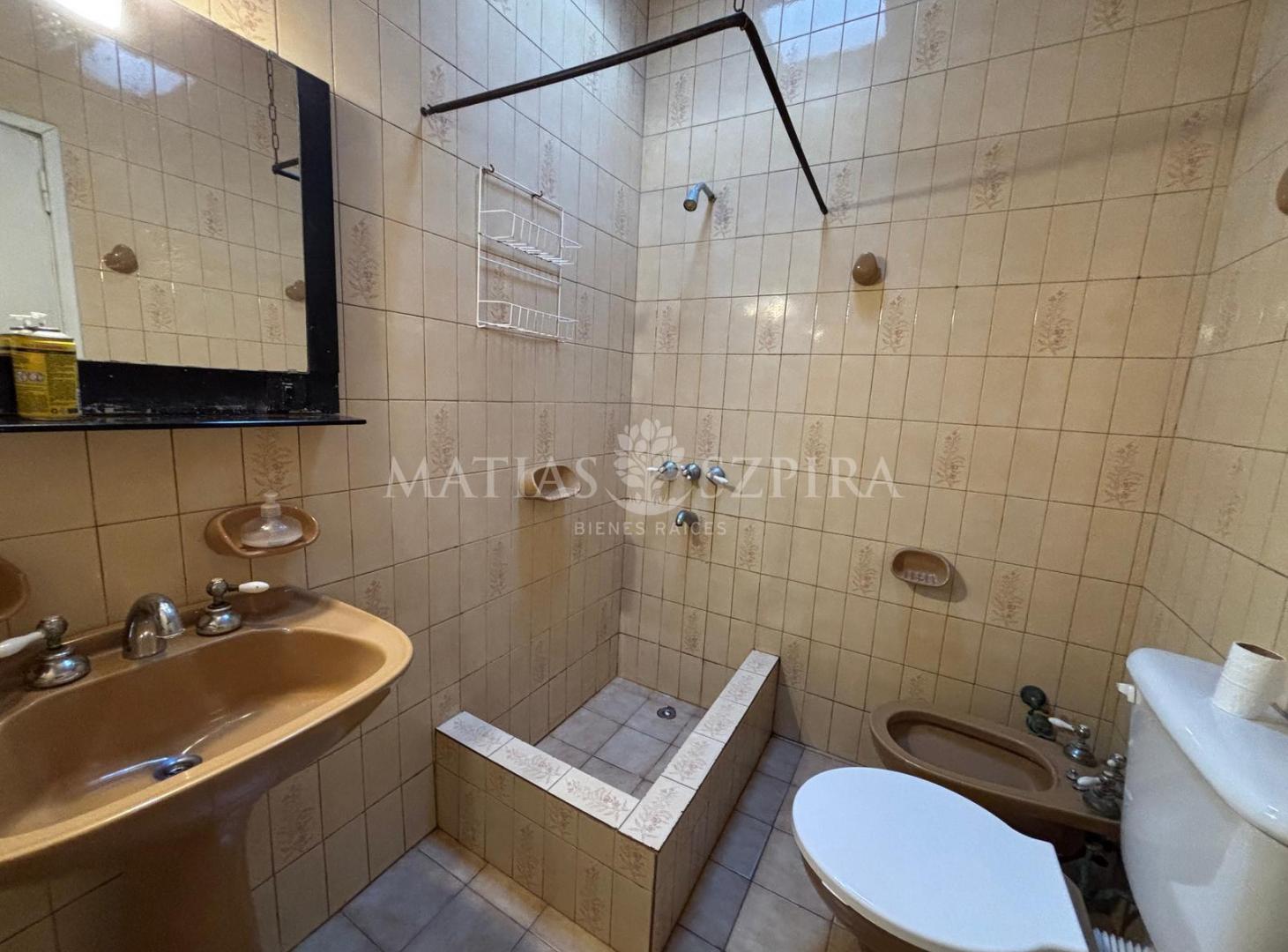 Foto de Casa en Venta 4 ambiente, Moron, imagen 1