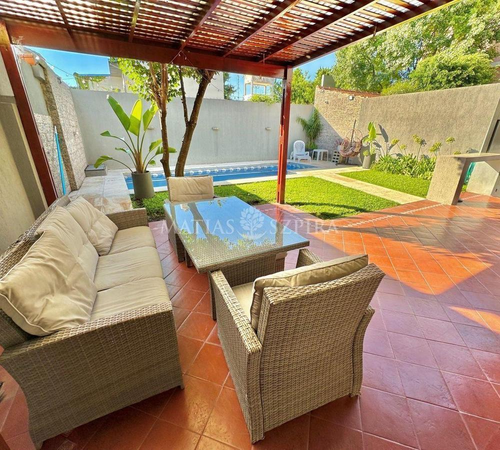 Foto de Venta de Casa 4 AMBIENTES en San Antonio De Padua, Merlo, imagen 1