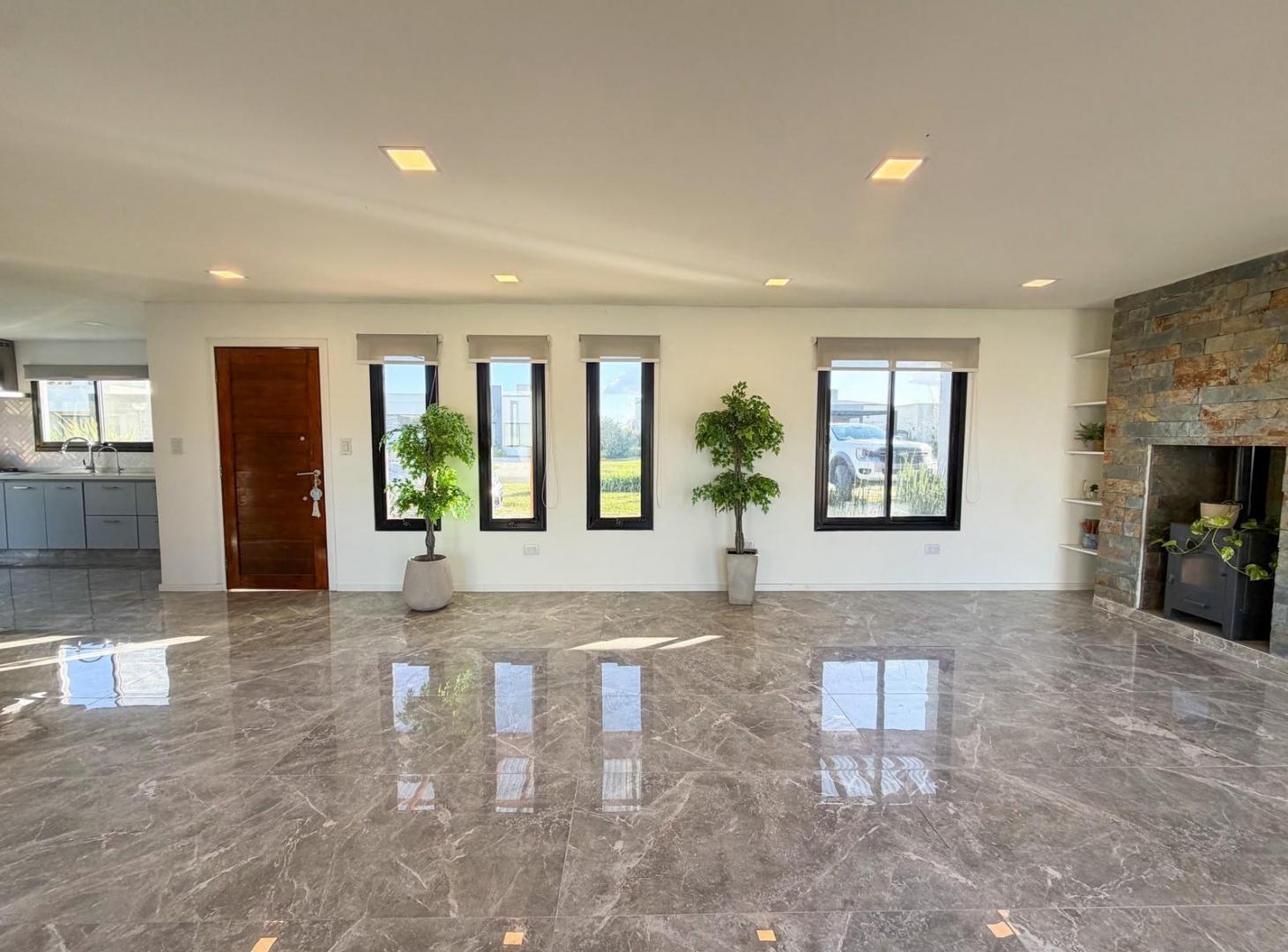 Foto de Venta de casa 4 ambientes en Barrio Prados del oeste, imagen 4