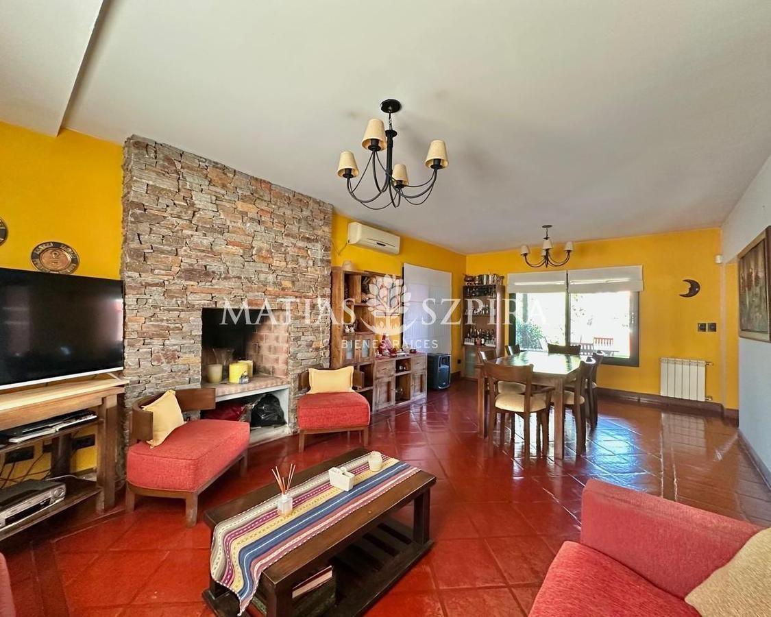 Foto de CASA EN VENTA 5 AMBIENTES EN HARAS MARIA ELENA, imagen 4