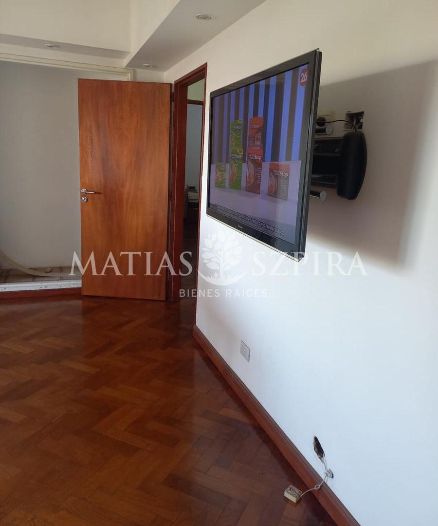 Foto de Departamento 4 AMBIENTES , CON COCHERA, imagen 1