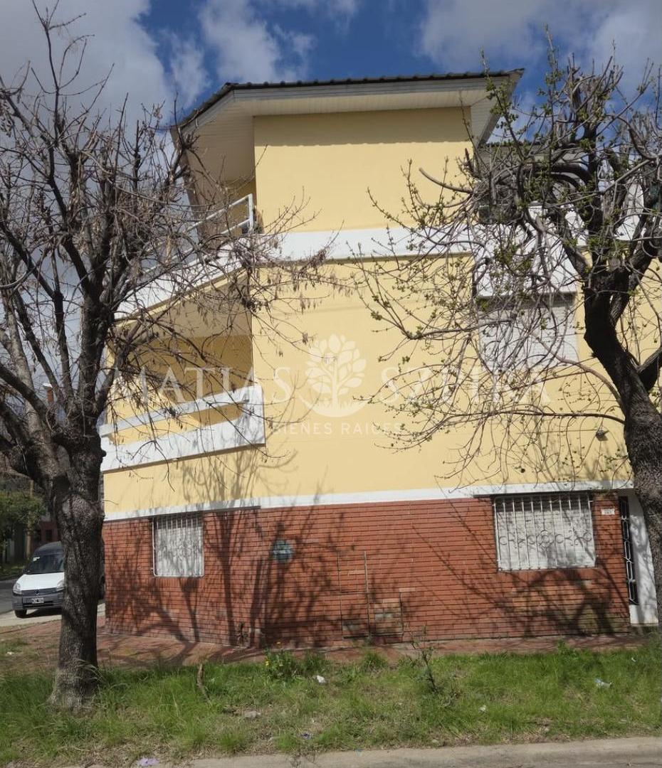 Foto de PH 4 ambientes en Ramos Mejia, imagen 1