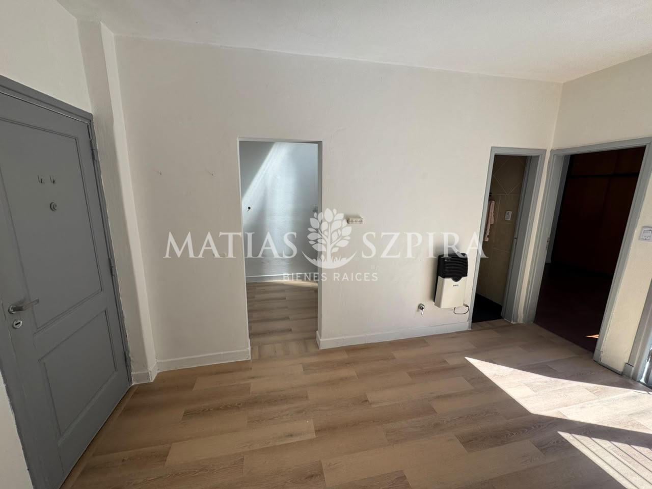 Foto de Departamento 2 ambientes en PH, Haedo., imagen 1