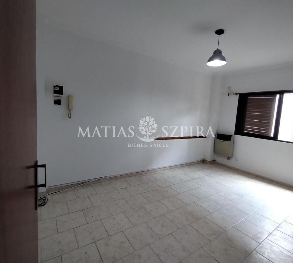Foto de Venta de Departamento 2 ambientes en Ramos Mejía, imagen 2
