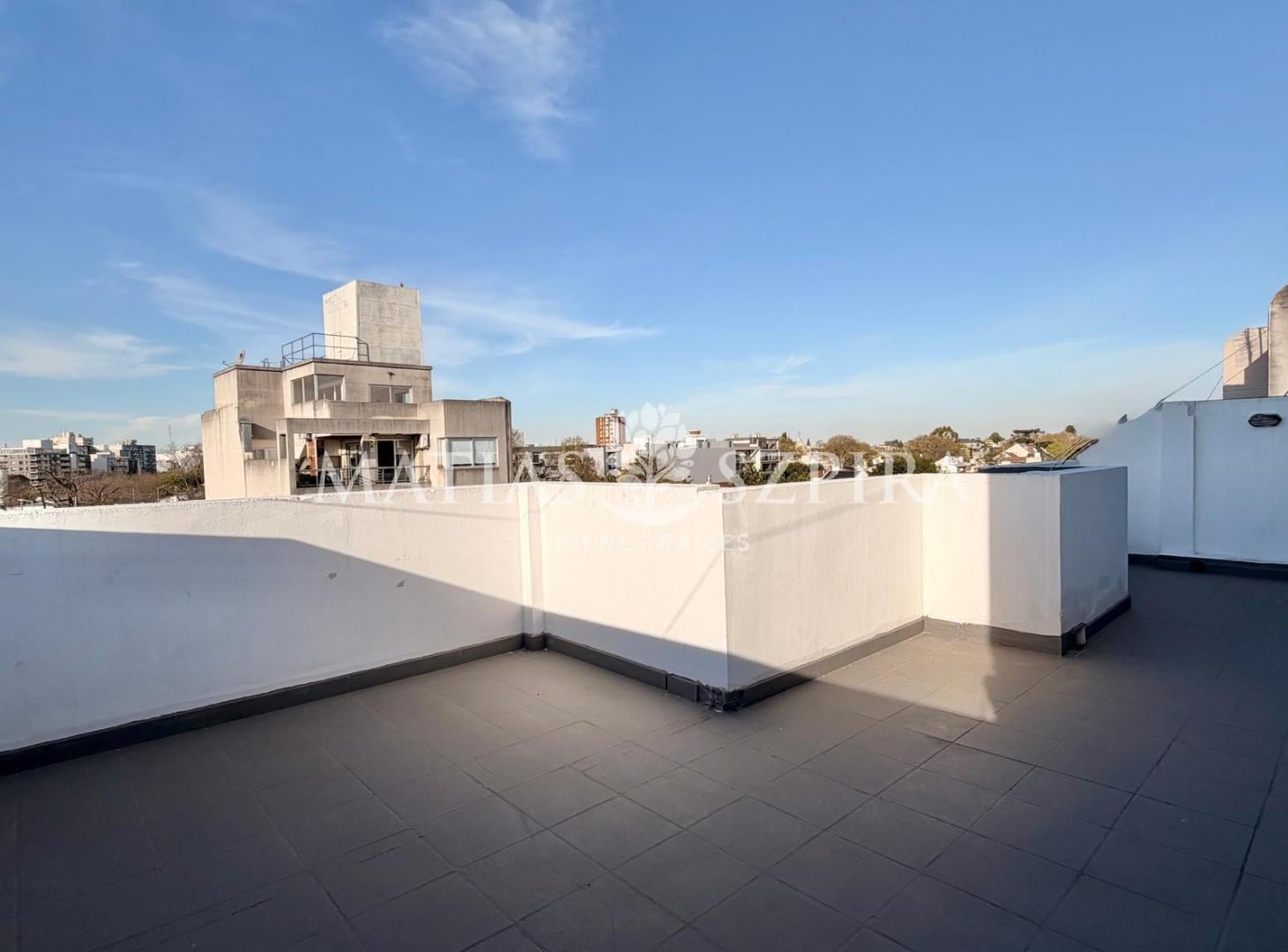 Foto de Departamento 3 ambientes con amplia terraza, imagen 1