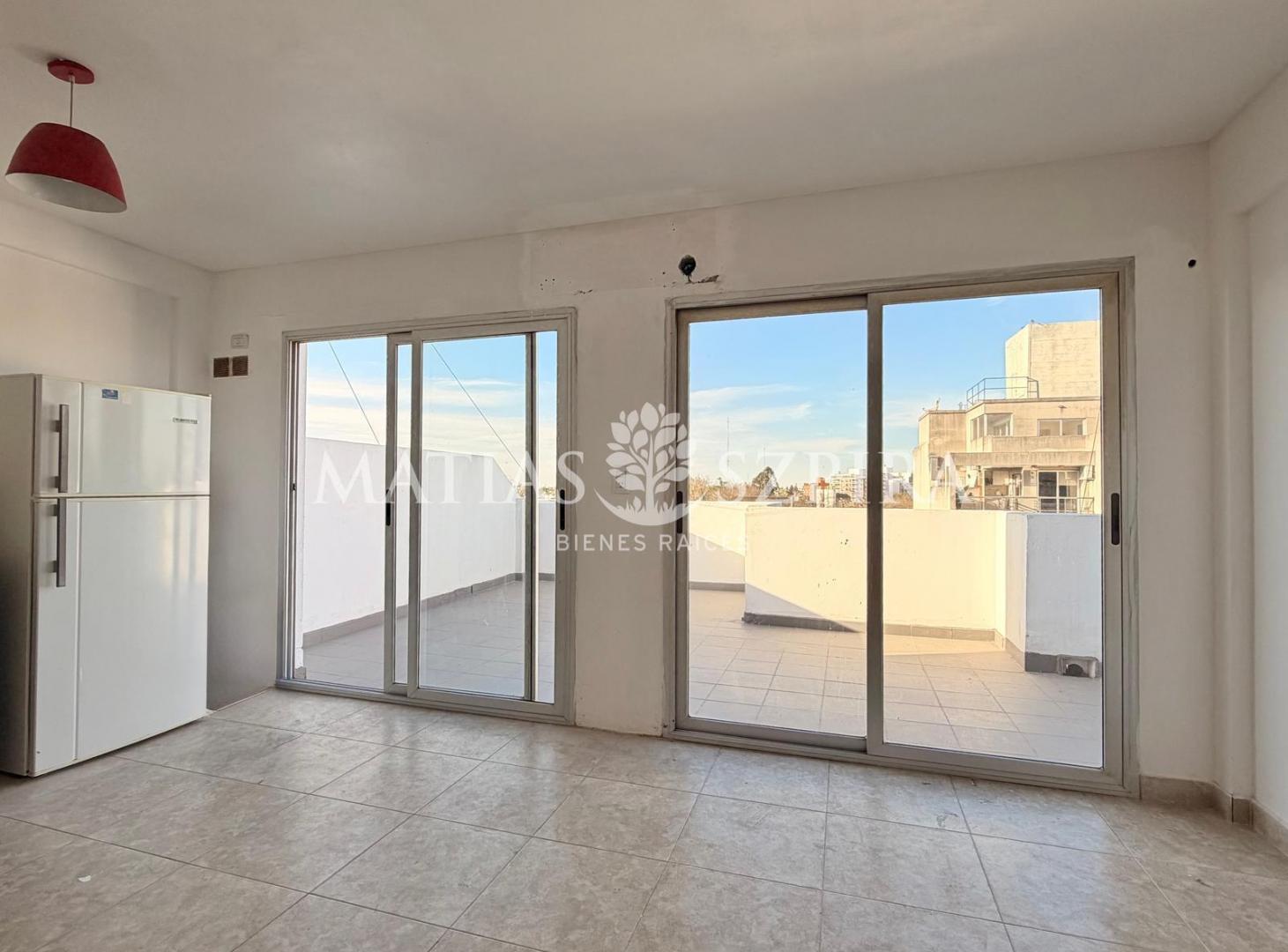 Foto de Departamento 3 ambientes con amplia terraza, imagen 3
