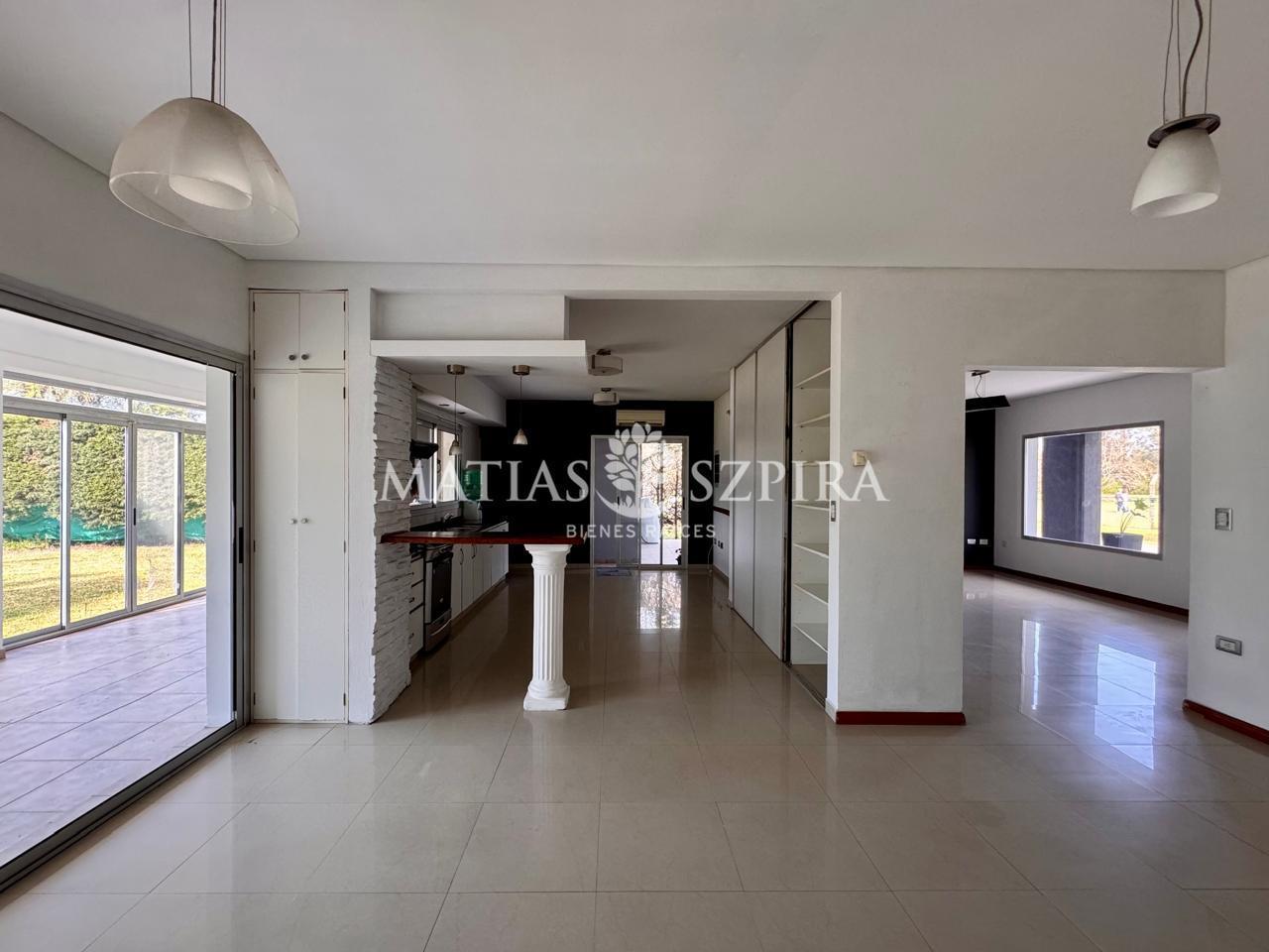 Foto de Casa 5 ambientes en Venta en Barrio San Patricio, imagen 5