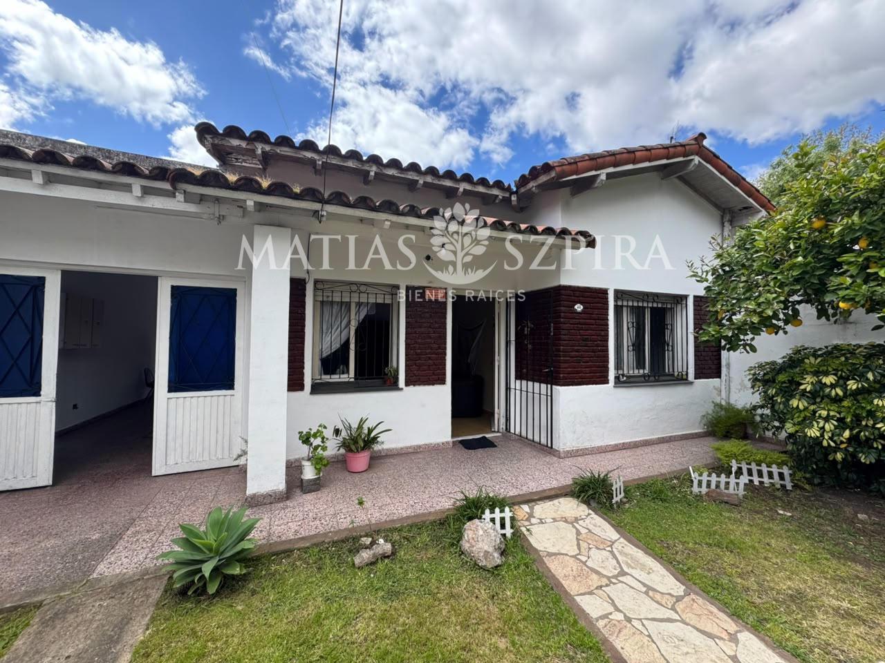 Foto de Casa 3 ambientes a refaccionar en Ramos Mejia, imagen 2