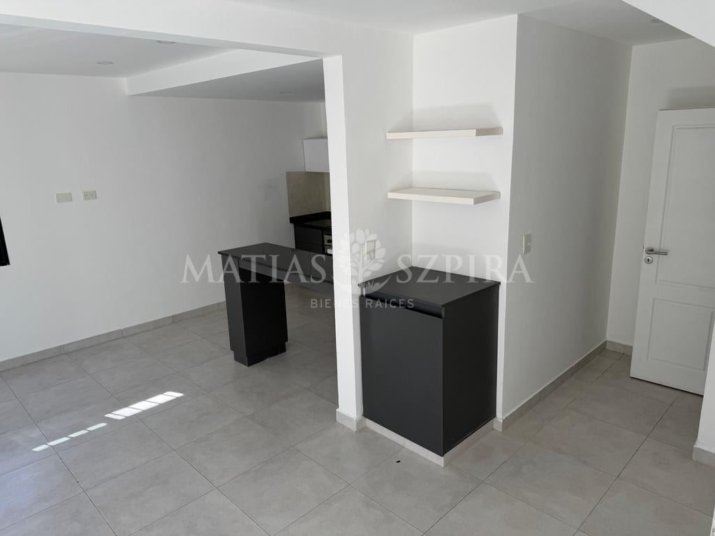 Foto de Triplex en Venta 3 ambientes A ESTRENAR Complejo Hadas en Ituzaingó, imagen 3