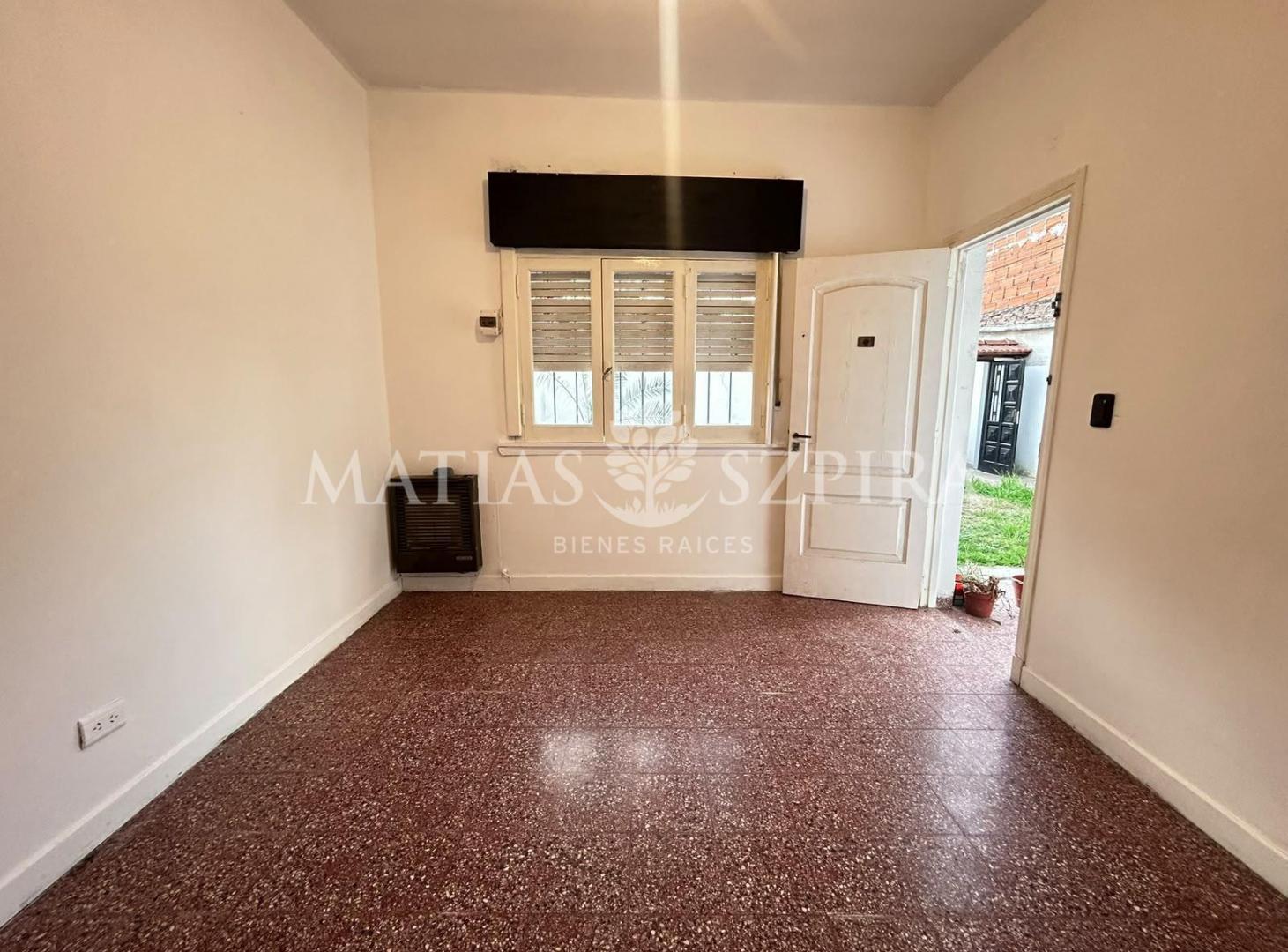 Foto de Alquiler Casa 3 ambientes con Jardin y Cochera, imagen 4